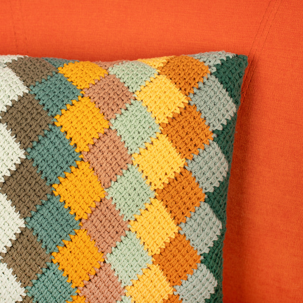 Wallis Cushion - Sunset Crochet Kit - Studio Madelaine