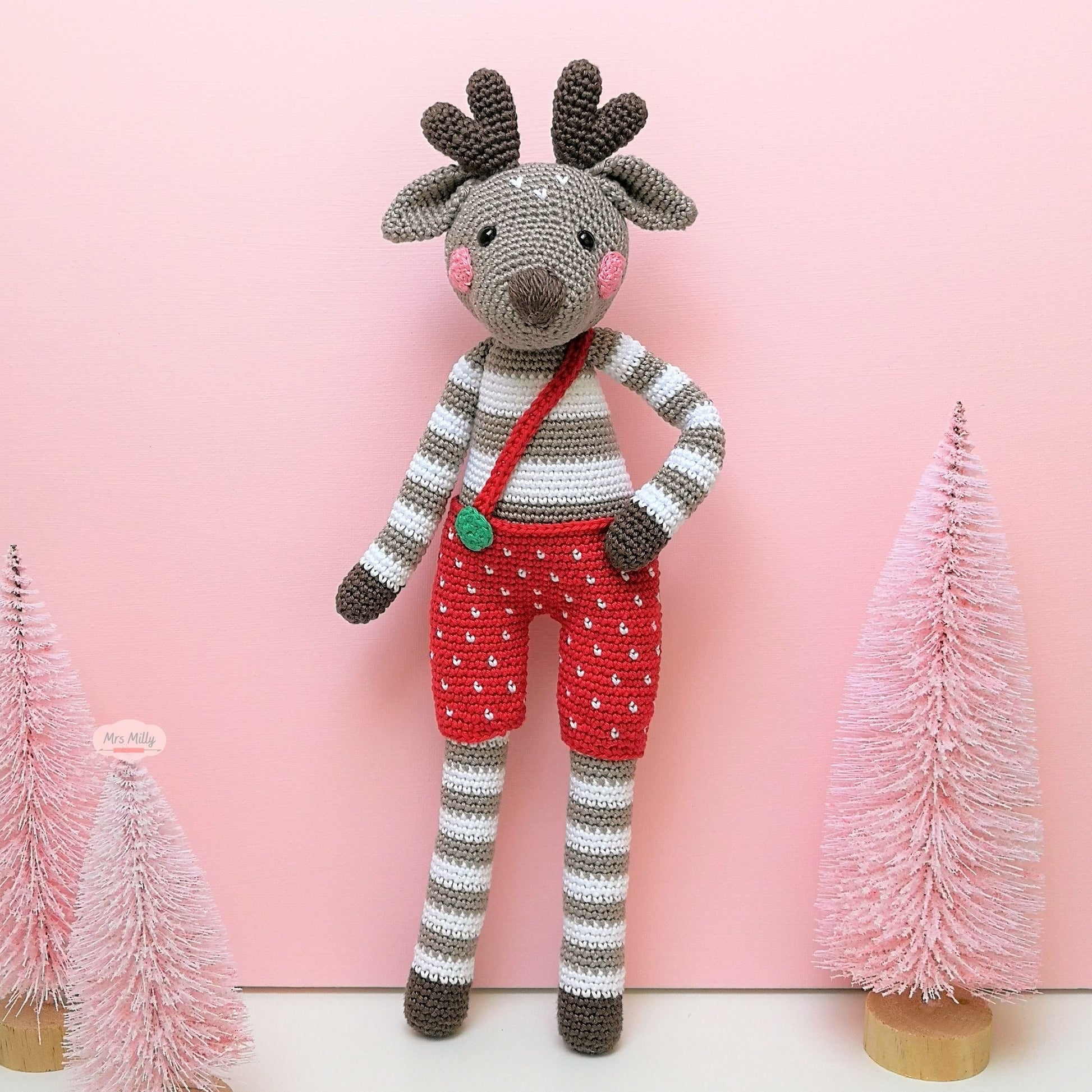Mrs Milly - Rendier Dakota Amigurumi Haakpatroon (Digitaal)