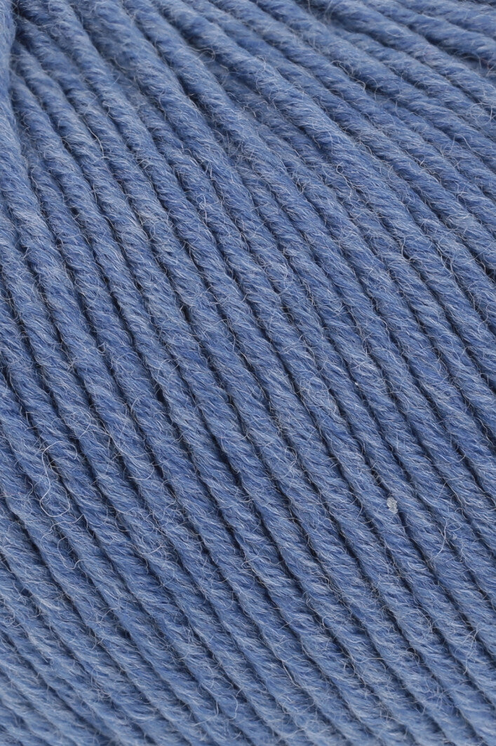 Lang Yarns Merino 120 0334 Jeans Medium Gemêleerd - close-up van de garenstructuur