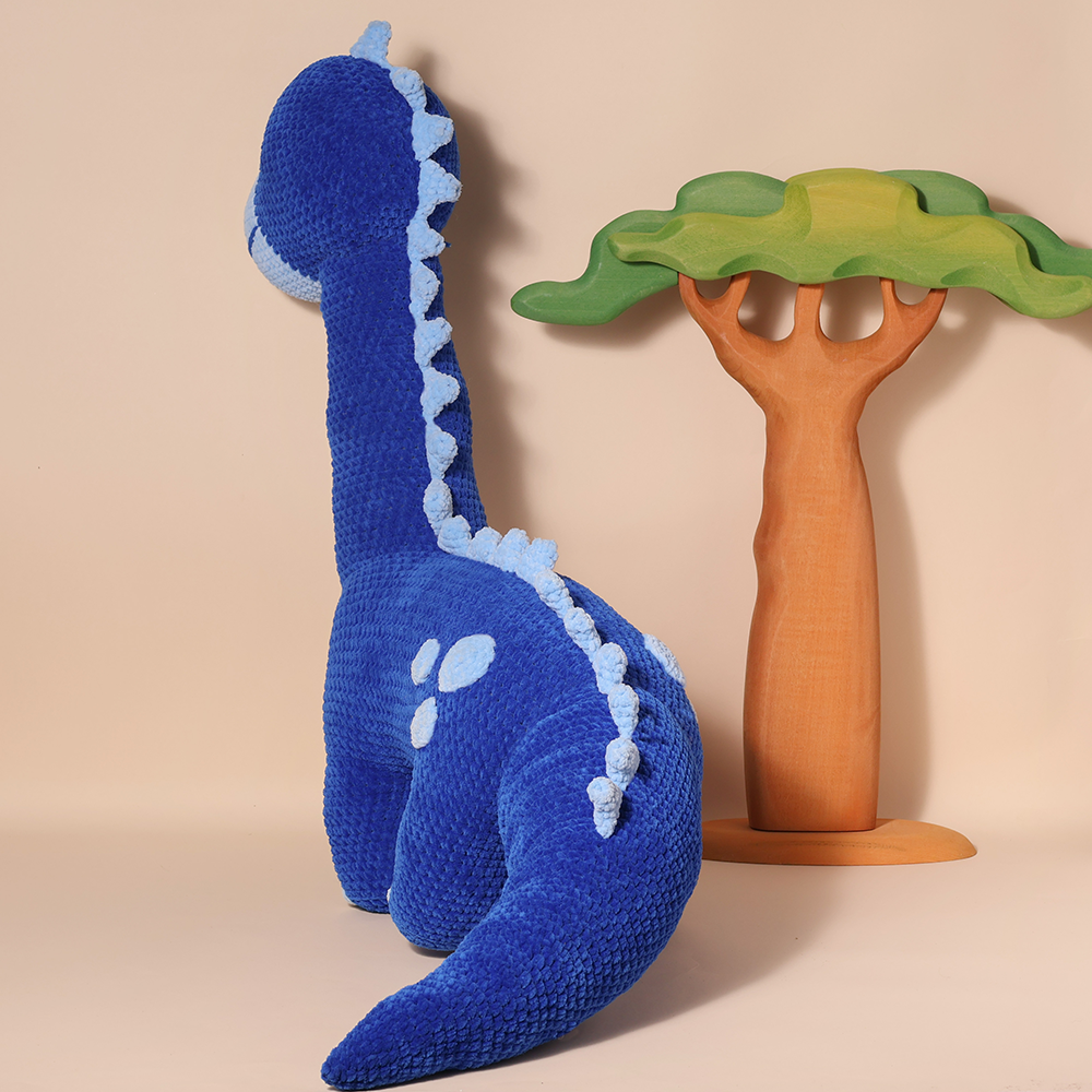 YarnZoo - Huggy the Cuddly Saurus Crochet Kit