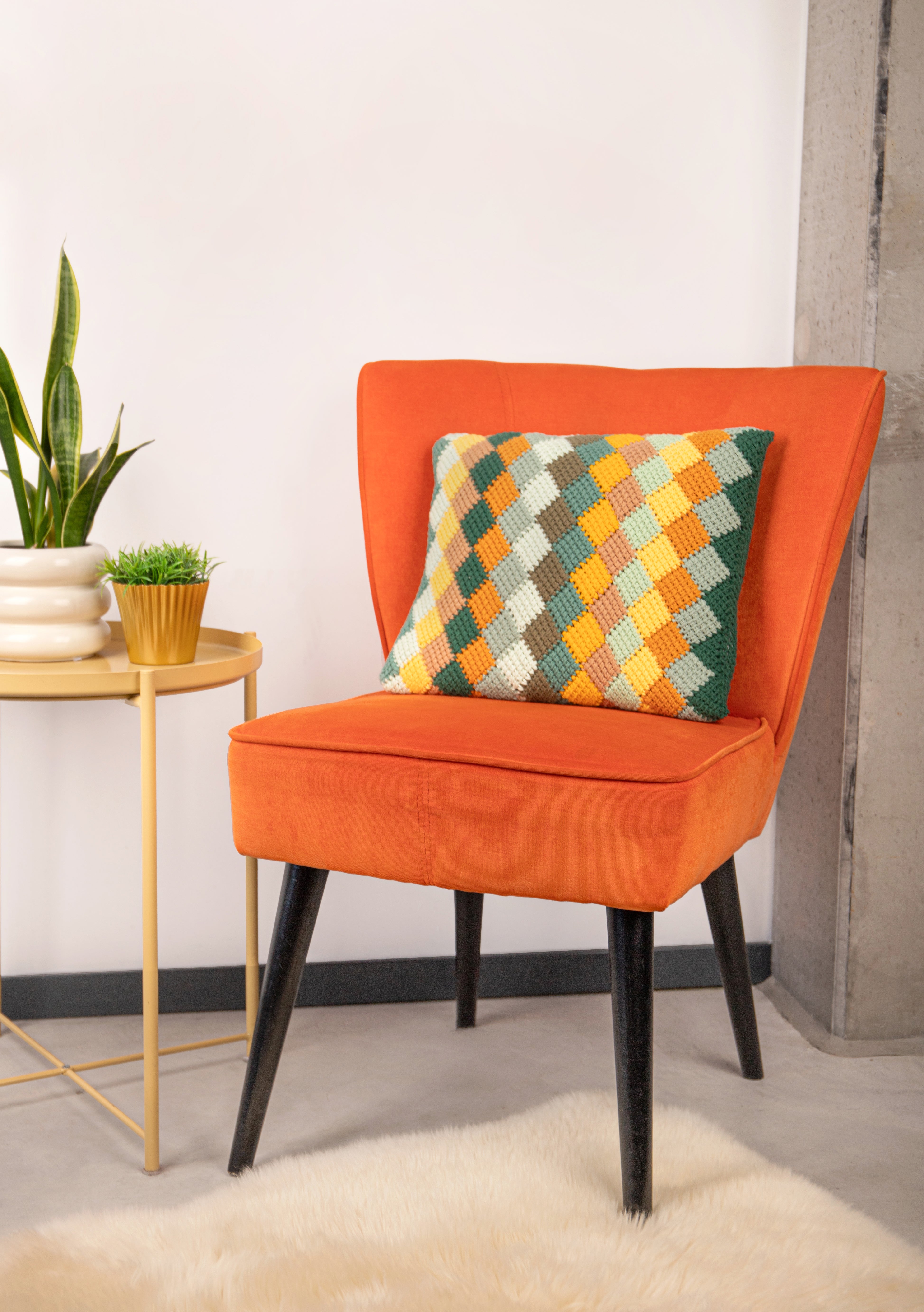 Wallis Cushion - Sunset Crochet Kit - Studio Madelaine