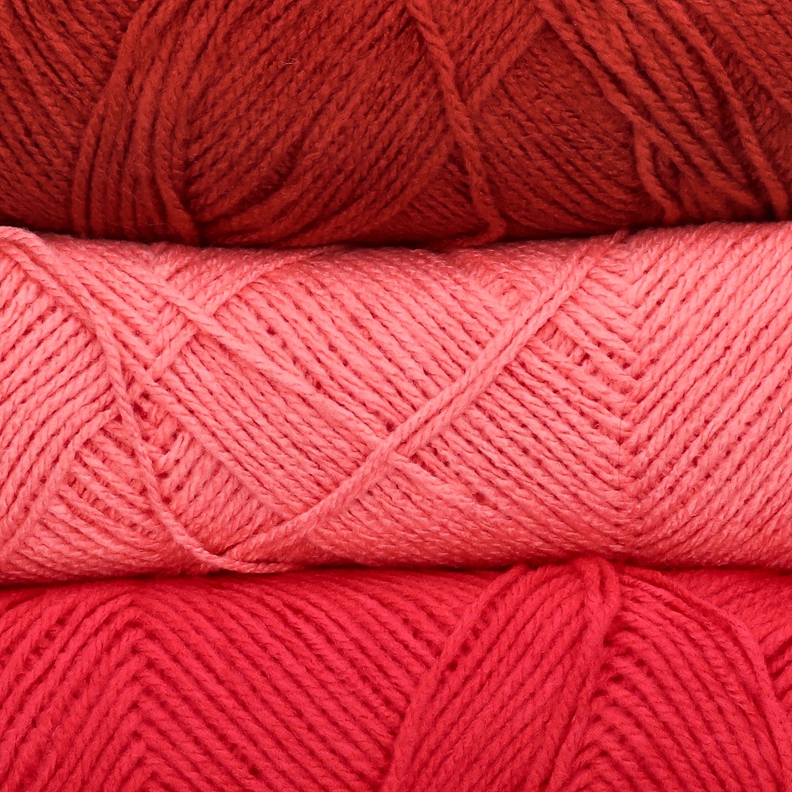 Budgetyarn Acrylic DK 035 Girly Pink (4)