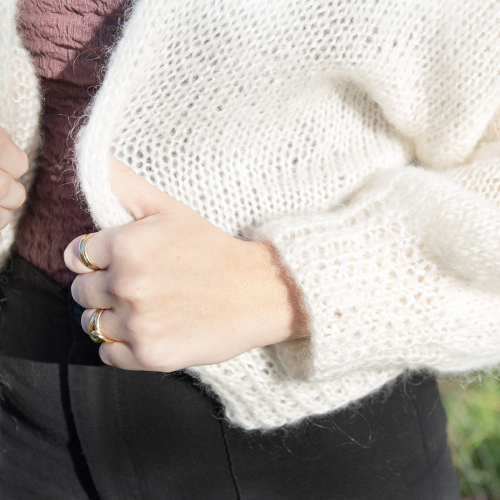 Wit — gemaakt met Cloud Cardigan Uni Colour Garen- & Breipakket Elegant