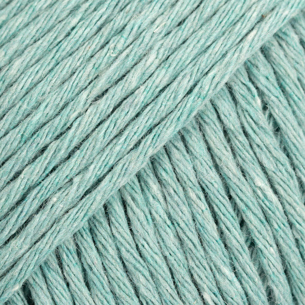 Drops Cotton Light Uni Colour 056 Zeegroen