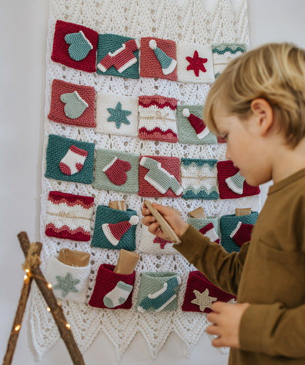 Crochet Pattern: Durable Advent Calendar | Yarnplaza.com – Wolplein.nl