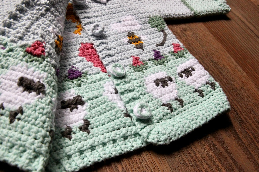 Haakpatroon Babyvestje Bloemetjes en Bijtjes (2)