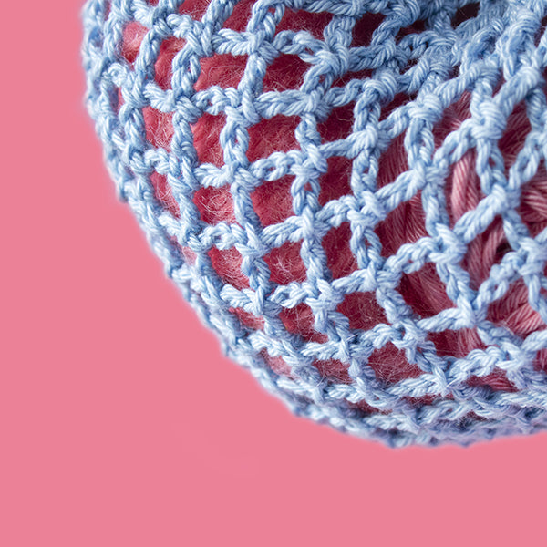 Blauw haak detail — gemaakt met Joly Bag Haakpakket
