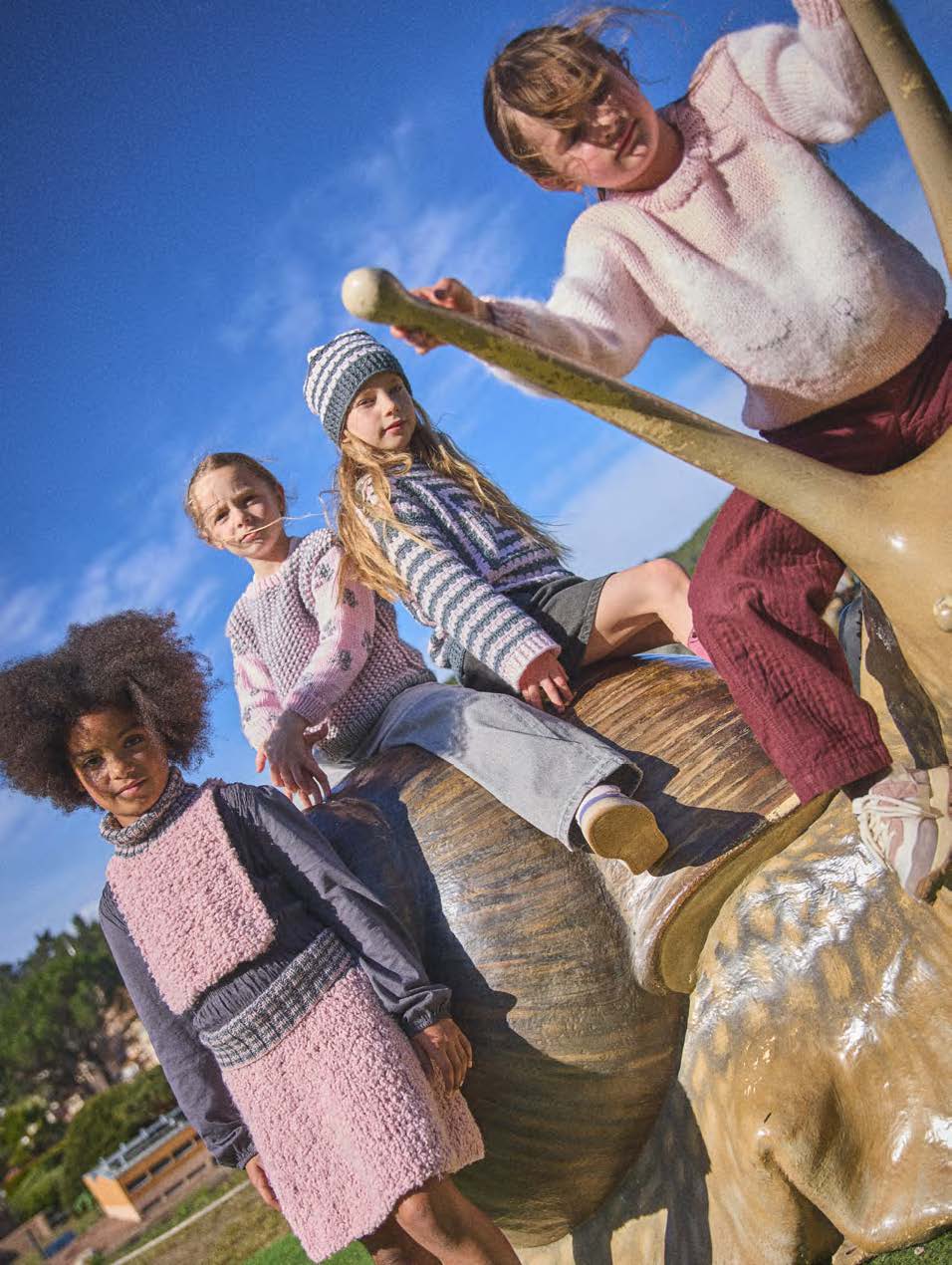 Kinderen page — gemaakt met Katia Basic Merino 090 (3)