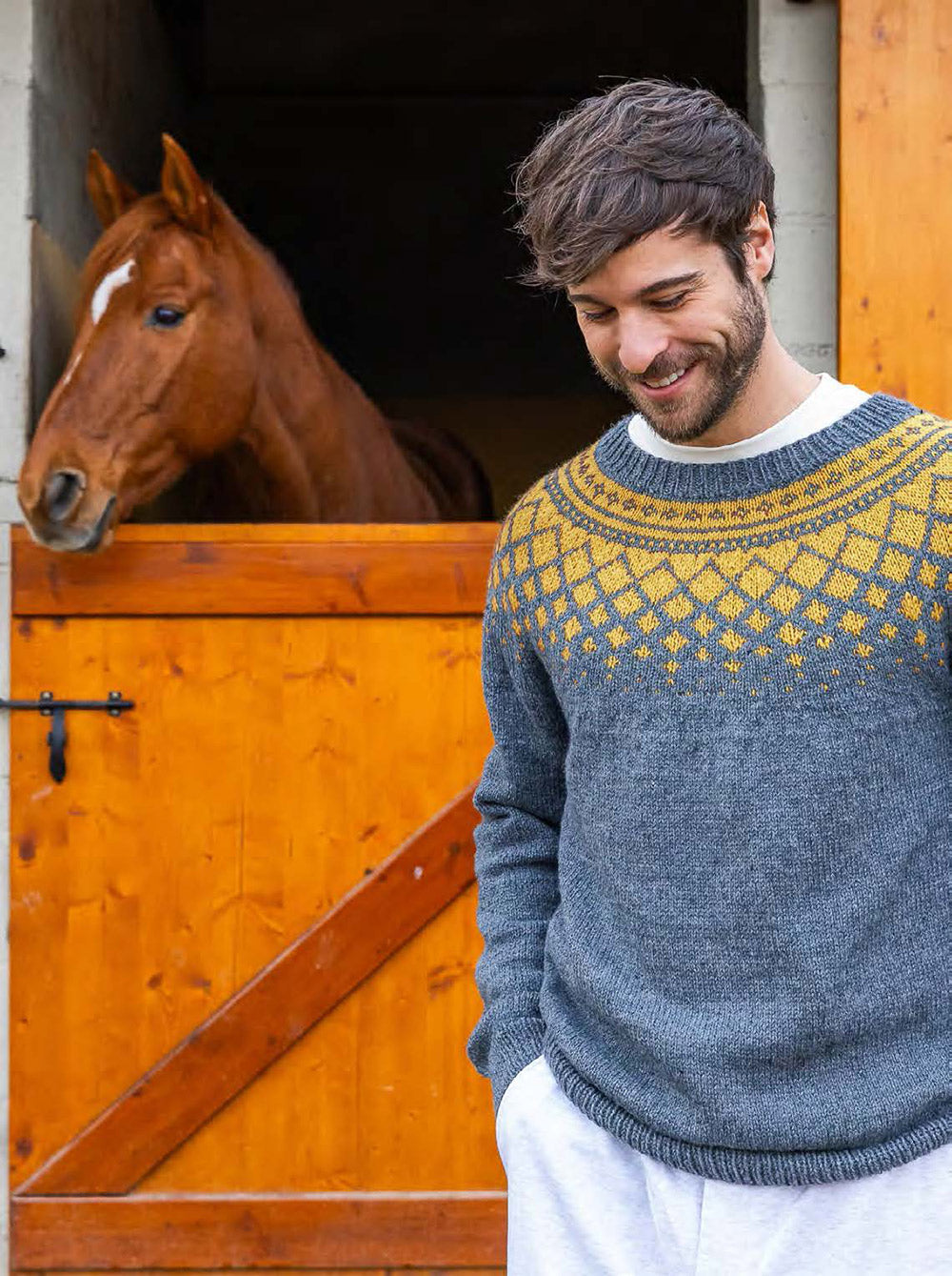 The essentials no page — gemaakt met Katia Basic Merino 098 (4)
