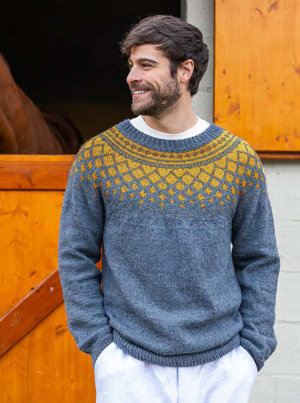 The essentials no page — gemaakt met Katia Basic Merino 099 (6)