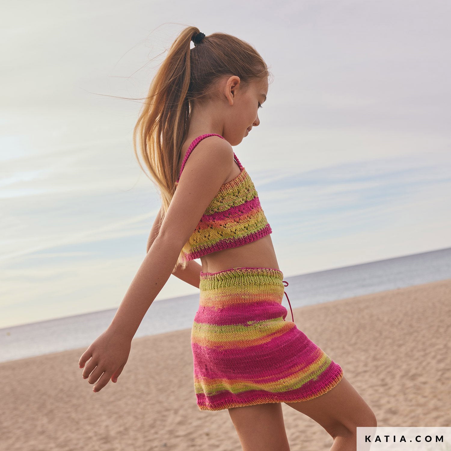 Patroon breien haken kinderen topje lente zomer katia — gemaakt met Katia Kinderen Magazine No. (9)