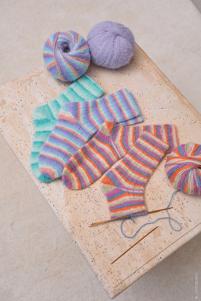 Hw cosy socks lana grossa mf — gemaakt met Lana Grossa Cosy Socks Multi Stripes (6)