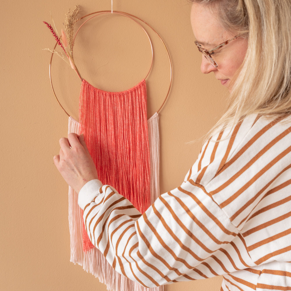 Double trouble wall hanging — gemaakt met Macramé Patroon Yarn and Colors Double Trouble Wall Hanging 2.0 (2)
