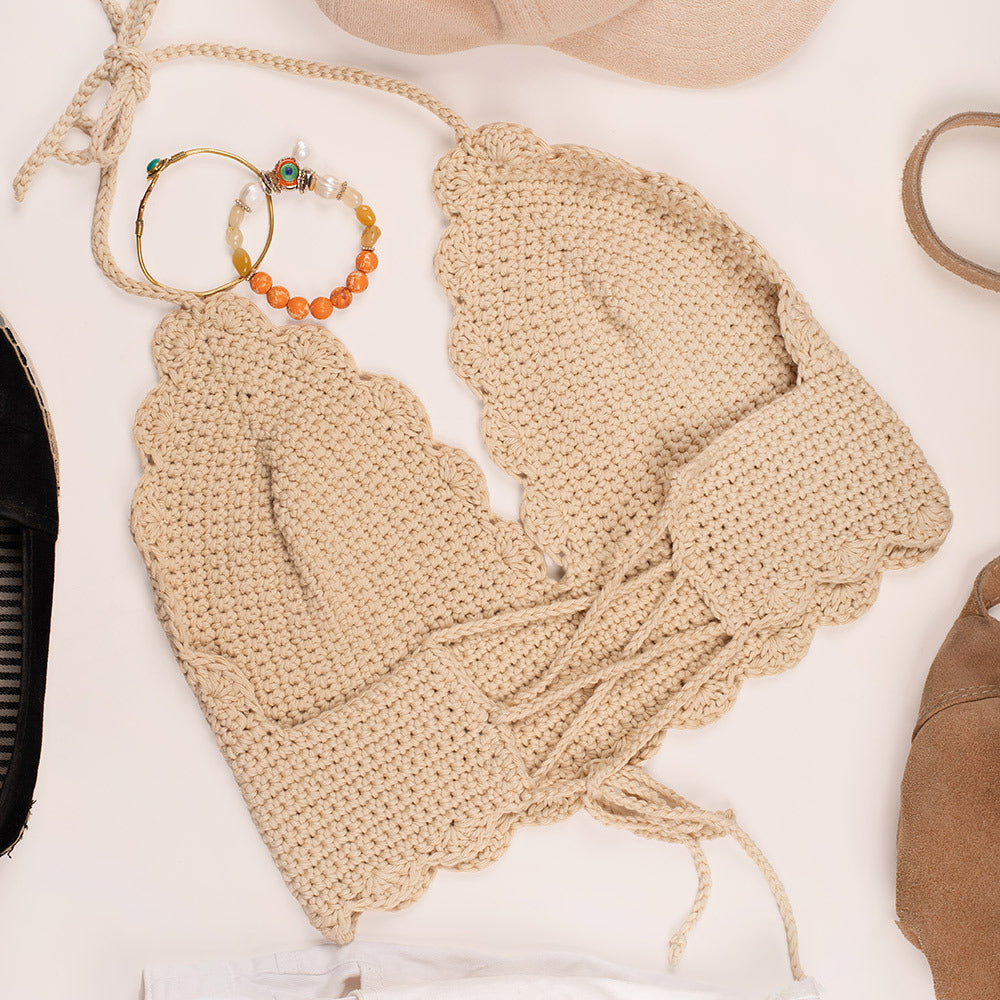 Beige — gemaakt met Shell Top Haakpakket - Finishing Stitches (3)