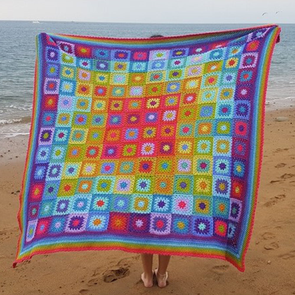 Sfeerbeeld met Stylecraft Special DK Alle Kleuren Pakket (2)