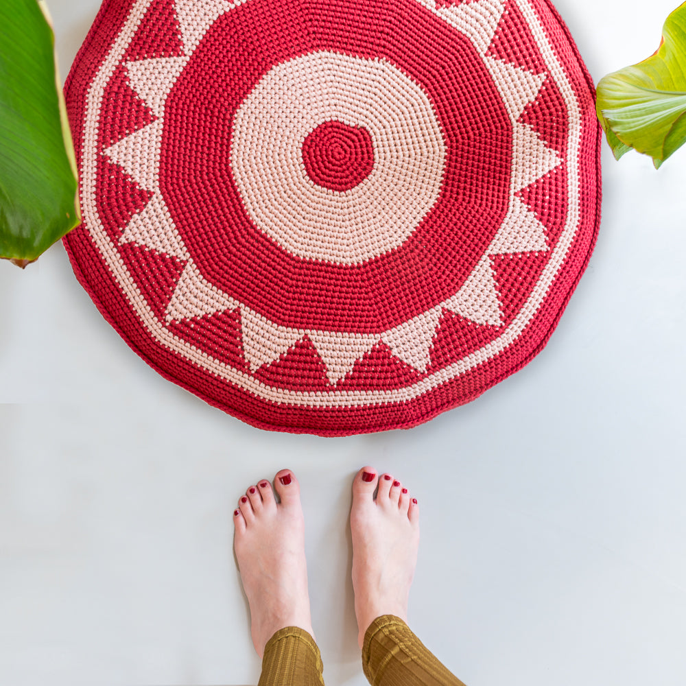 Boho floor cushion — gemaakt met Yarn and Colors Boho Floor Cushion Haakpakket