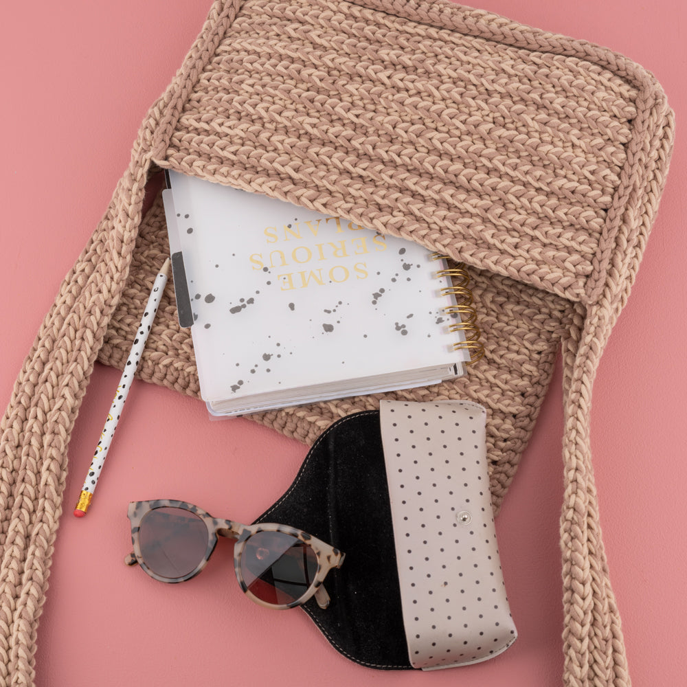 Yarn and Colors Shoulder Bag Crochet Kit - Yarnplaza.com – Wolplein.nl