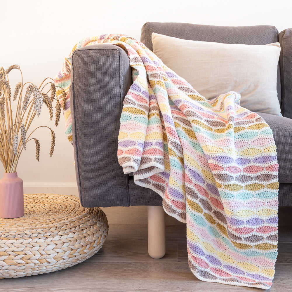 Yarn and Colors Stripy Waves Blanket Haakpakket