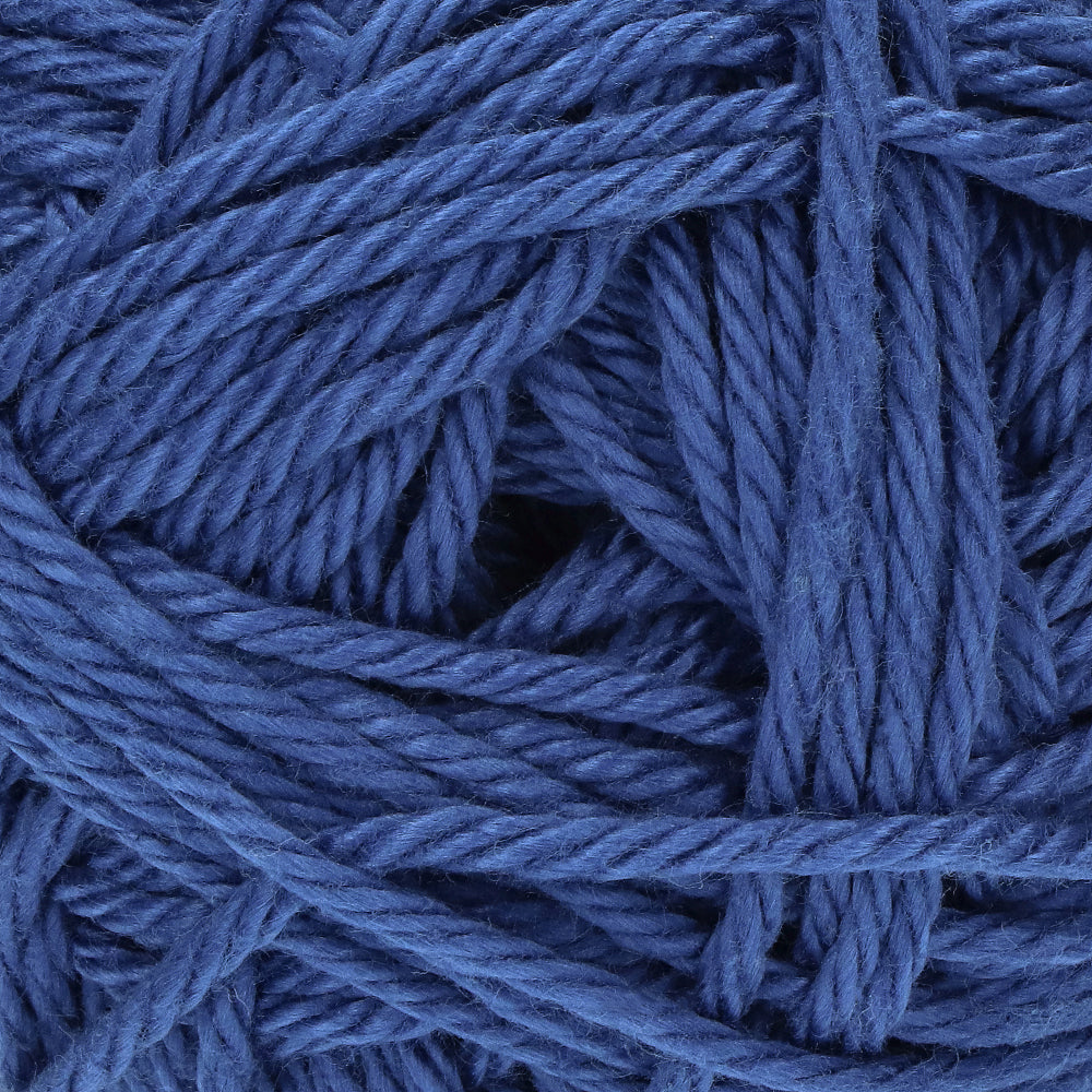 Yarn and Colors Super Must-have 060 Navy Blue (2)