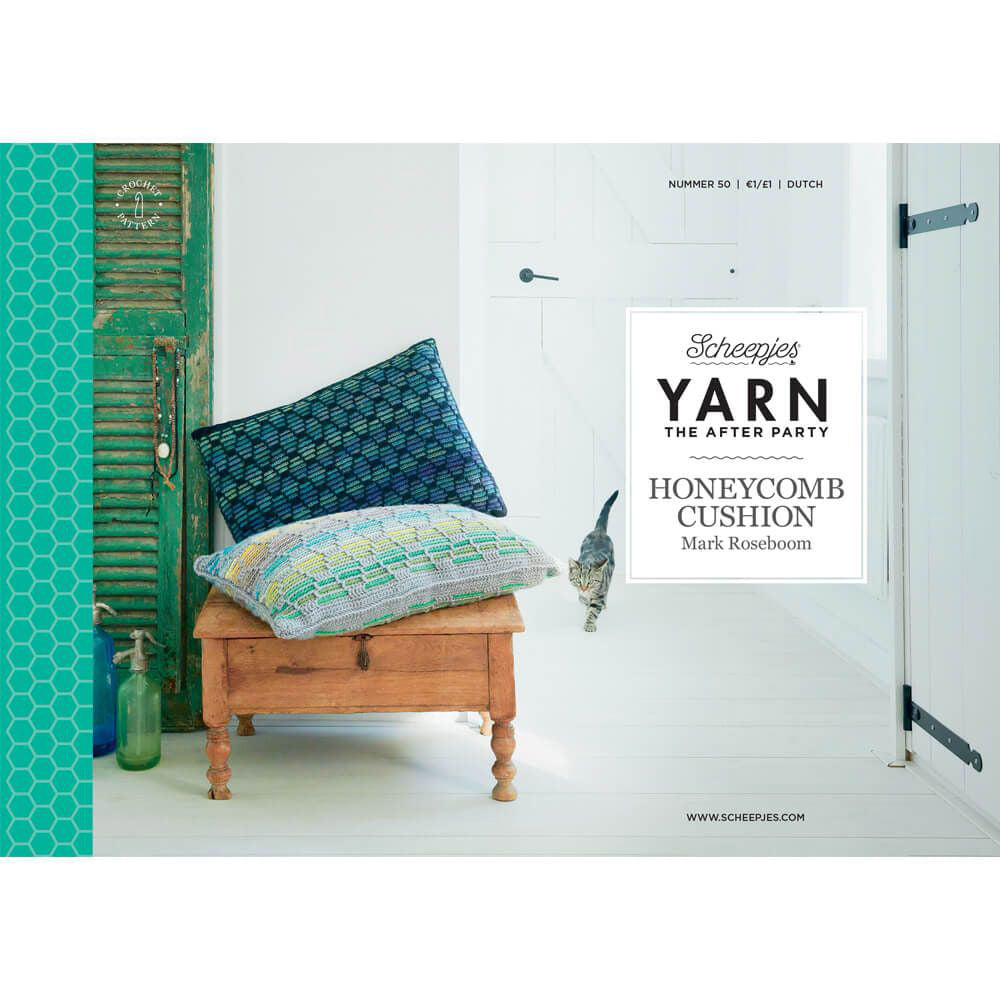 YARN The After Party nr.50 Honeycomb Cushion DE
