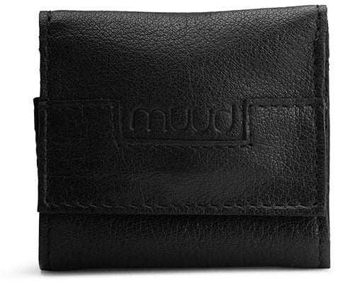 MUUD Carla Black - Handmade leather pouch 8 x 8 cm for hand sewing and embroidery needles