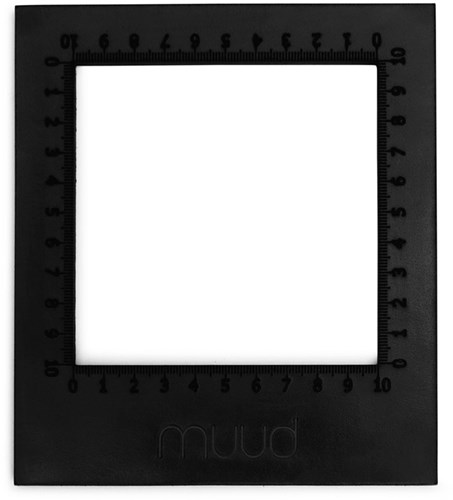 MUUD Dana - Black Handmade leather knitting gauge 16 x 14 cm