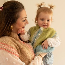 Piuma Mini & Me cardigan adults Knitting kit