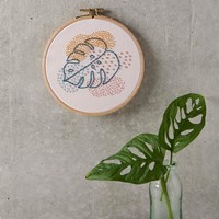 Rico Monstera Embroidery Kit