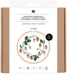 Rico Design Embroidery Kit Strawberry Crown Ø 15 cm