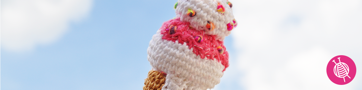Crochet ice cream: careful you don’t eat your fingers!