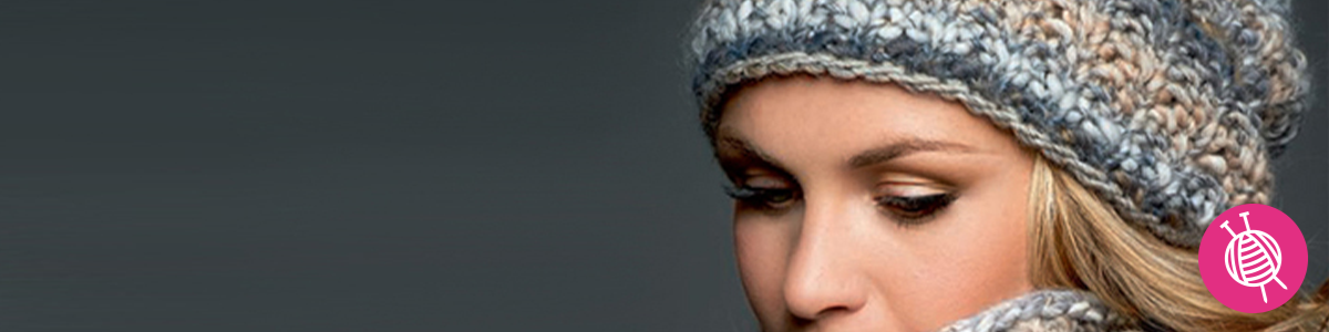Knitting pattern of a snood and hat