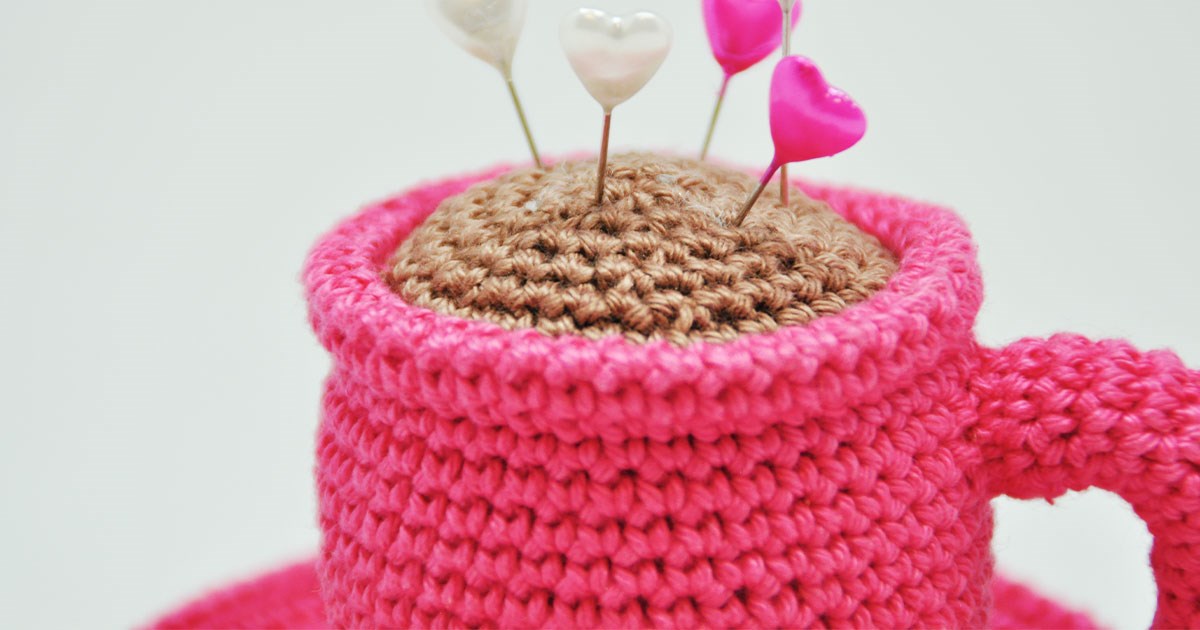 Crochet a coffee cup - Cute free crochet pattern 