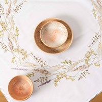 Rico Grass Wreath Tablecloth Embroidery Kit