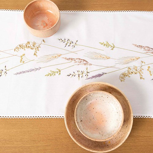 Rico Grass Wreath Table Runner Embroidery Kit