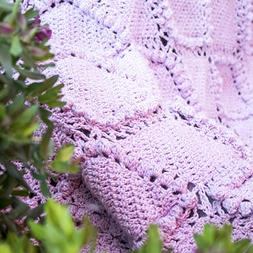 Charming Tulip Blanket Crochet Kit-2