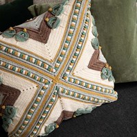 Flowerful Cushion Crochet Kit-3