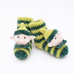 Sockirumi Christmas Elf Baby Crochet Pattern