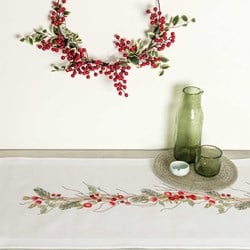 Rico Rosehip Table Runner Embroidery Kit