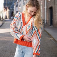 Colourful V-neck Sweater Crochet Kit-3