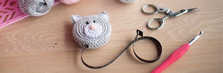 Cat Tape Measure Cover - Free Crochet Pattern