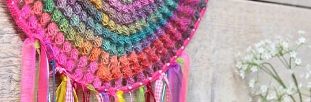 Crochet Dreamcatcher with Mille Colori - Free Crochet Pattern