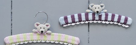 Crochet a clothing hanger