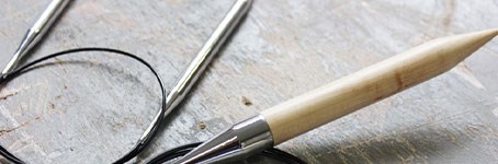 Circular knitting needles
