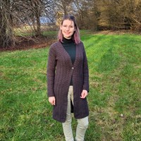 Cottagecore Cardigan - It's Annemade Yarn and Crochet Kit-3
