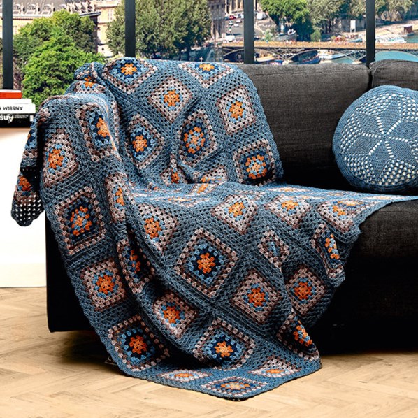 Crochet Granny Square blanket, by Arne & Carlos, see decorative join.