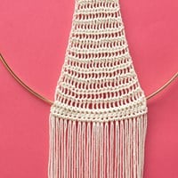 Yarn and Colors Must-Have Triangle Wall Hanging Booklet-3