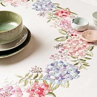 Rico Hydrangea Tablecloth Embroidery Kit