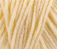 Yarn and Colors Chunky Amazing 010 Vanilla-2