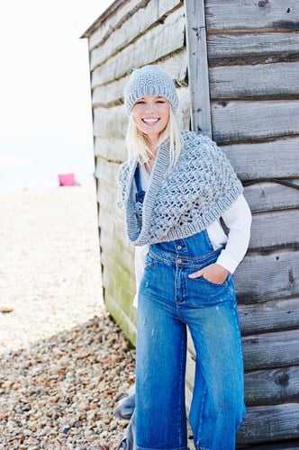 Knitting Pattern Stylecraft Life Super Chunky No. 9447 Snood, Scarf, and Hats-3