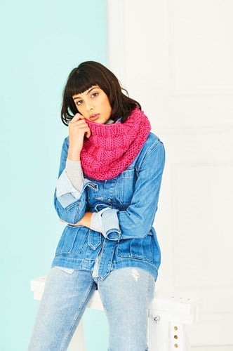 Knitting Pattern Stylecraft Special XL Super Chunky No. 9791 Snoods-2